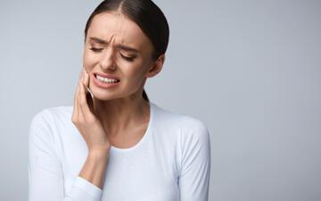 Tippek fogfájás ellen jegeléssel